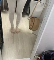 오트밀 블랙 키작맘으로 구입했는데 길이 딱 좋고 두께도 지금 날풀리며 입기 딱 좋아요