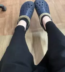 아직임신초기이긴 하지만 계속 앉아있다보니 배가 답답해서 구매했는데 너무 편하네요 