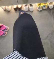 158에 55키로 27주에요. 레깅스 잘 맞고 길이감도 길지않고 좋아요~ 다만 면이라 소재상