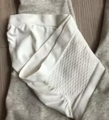 사이즈 딱 맞아요~ 편하고 따뜻합니다~ 2개사서 할인 받을껄 그랬어요 ㅠㅠ