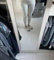 면스판이라 편하고 색상도 이쁘네요  
