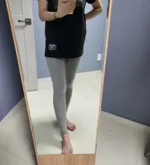 쫀쫀하고 이뻐요 s사이즈 딱맞네요 좋아요