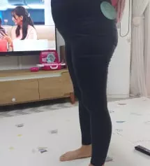 키작맘으로 선택하니 160기준 딱좋네요~ 얇지도 두껍지도 않은 두께라 간절기부터 11월