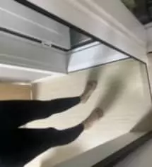 레깅스 타이트한거 싫어서 좀 큰걸로 샀는데 사이즈 괜찮아요~다만 너무 길어서 ㅜㅜ 허