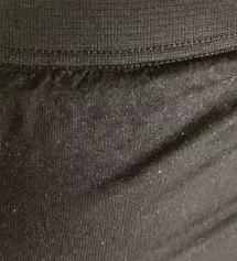 생각보다 배가 살짝 찡기기도하고 만삭때까지 입으려고 두 컬러 다 라지 사이즈로 교환