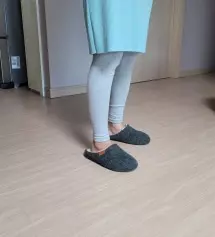 착용감 편안하고 좋아요. 사이즈 넉넉하고 색상도 예쁩니다.