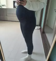 길이도 딱 좋고 배부분이 여유로워서 만삭때도 입을 수 잇을거 같아요.