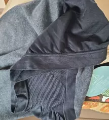 허리랑 배 밴드가 달라서
