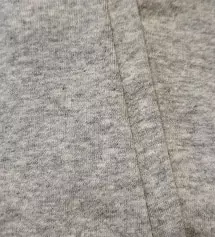 색깔도 어떤 옷에나 무난하게 잘 맞을 것같고 사이즈도 편안해요 아직은 배가 많이 안 