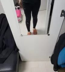 지금 입기 딱 좋네요 여름용은 아니에요! 만삭때는 배부분 찡겨서 못입을거 같지만 출산