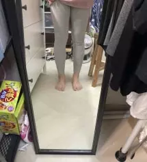 너무 쫀쫀하고 더워지기 전 5월까진 잘입을것같어요 ㅎㅎ