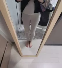 22주차 넘어가며 쌀쌀해지고 다리부종이 심해져서 레깅스 구매했어요! 배부분 넓어 편하