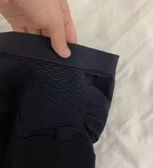 운동 할 때 입으려고 주문했는데 신축성 좋고 가을 겨울에 입기 좋은 소재라 맘에 들어