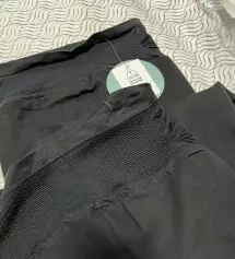 다른 분들 리뷰 처럼 텐션감은 조금 떨어져요!!!
