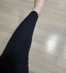 165cm입니다. 딱 잘 맞아요.