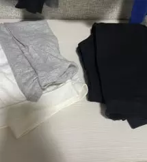 아직 입고 나가진 않았는데 배부분이 편해서 좋아요