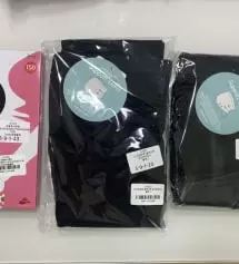 요즘 이 레깅스 없으면 외출이 안될 정도로 마치 스킨처럼 붙어있어요ㅋㅋ편하고 가격도