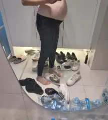 다리는 쫀쫀하고 배는 편해요
