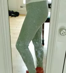 아이 둘을 출산한 지 이미 몇년 지났지만 홈웨어 레깅스는 임부복으로 입고있는 사람입