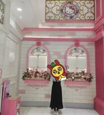 여기서산 원피스랑 같이입었어요.
