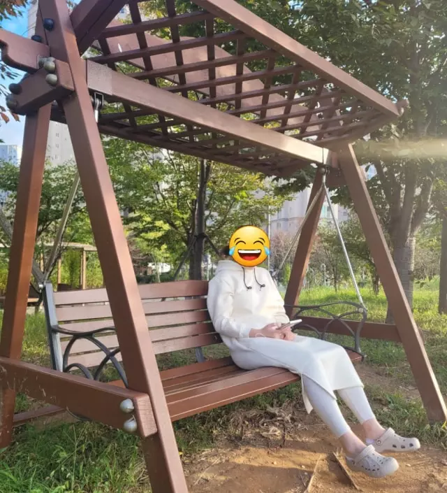 M사이즈 2개 샀는데 다리는 괜찮은데 배 부분이 은근 조여와서 L살걸 이라는 후회가 남