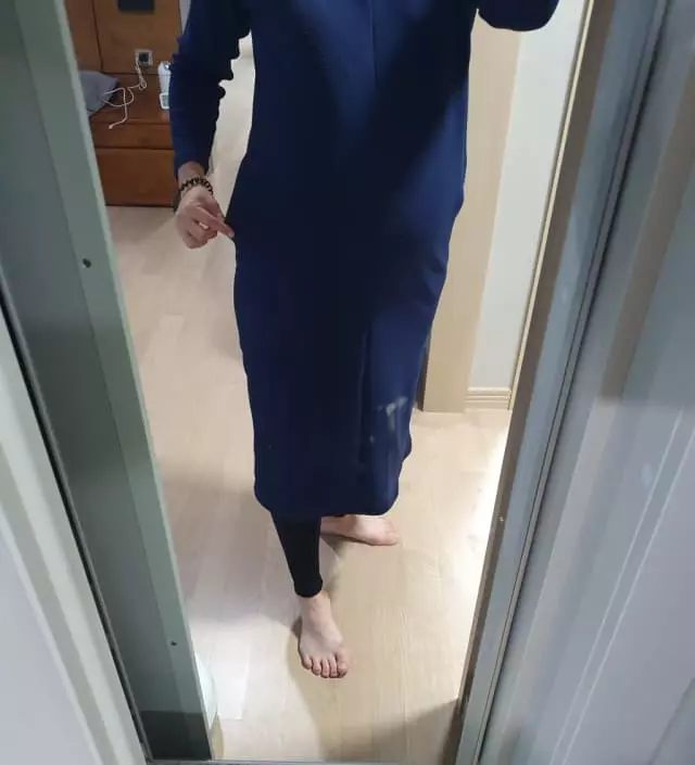 엄청 잘 늘어나서 편해요!!! 찰떡스판 인정이요!!ㅎㅎ 편하게 잘 입을것 같아요! 조리원