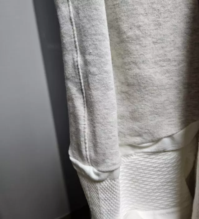 오트밀이랑 블랙 주문했는데 허리밴딩이 좀 달라요~
