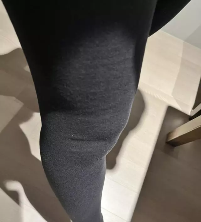 편해요. 두껍지 않아요. 잘 입을것같아요. 