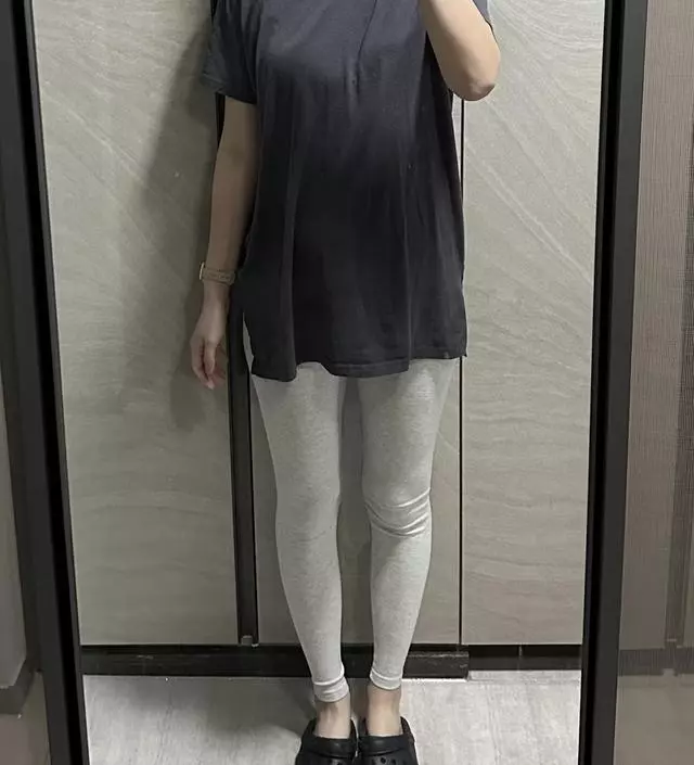 168/60 21주 경산모예요! 첫째 임신 때 다른 곳에서 산 레깅스가 자꾸 흘러내려 불편했