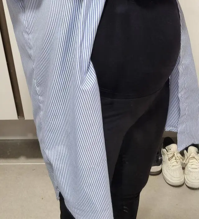 19주차인데 배가 편합니다. 만삭에도 편할 것 같아요. 겨울 초입까지는 입을 수 있을 것