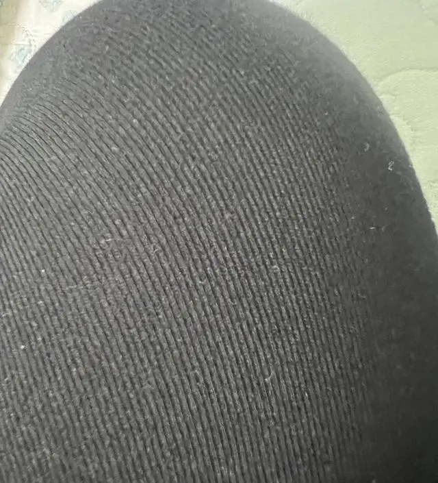 스판이래서 샀는데 제가 원한 질감은 아니었어요!
