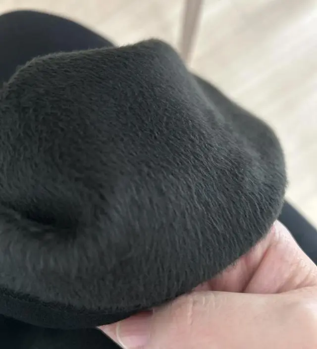 스커트 기대안하고 구매했는데 너무 제맘에드네요!! 
