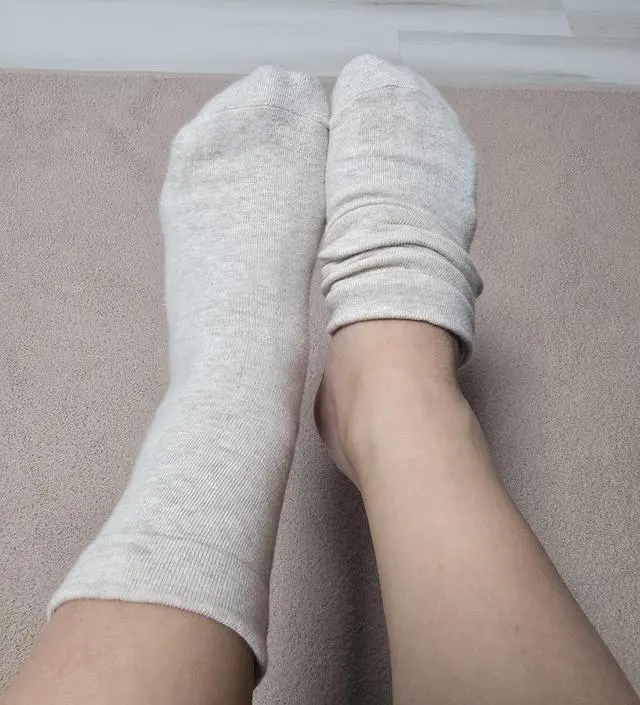 편할까?했는데 발목 조임이 하나도 없어서 너무 편해요!
