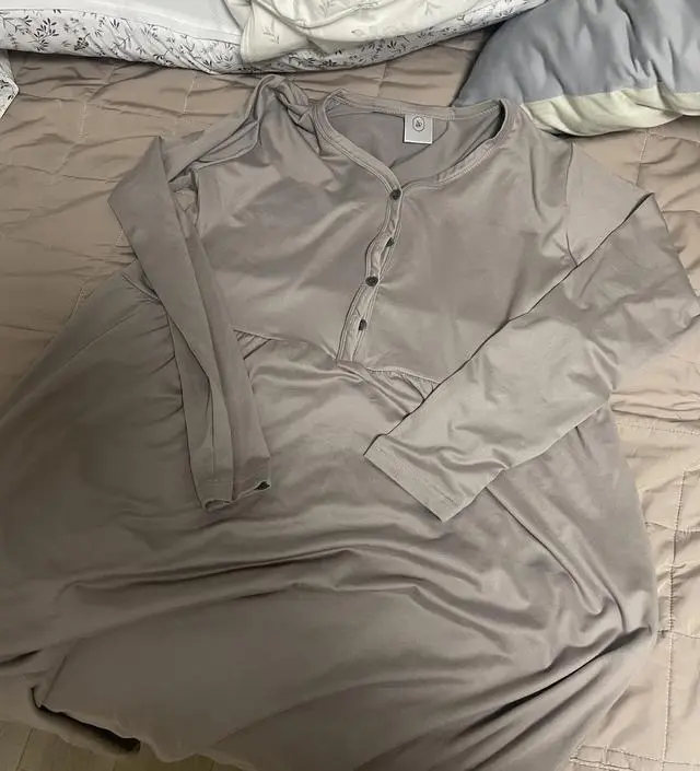 부드럽고 좋아요! 기본이랑 웜피치 둘다 샀는데 웜피치가 더 부드럽거 좋네용