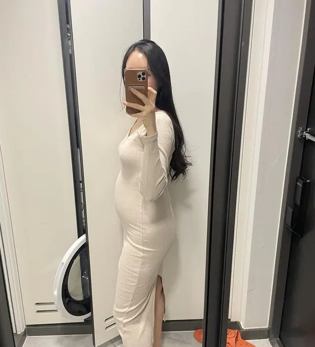 이쁘긴 한데  임산부 복이 맞나요?ㅎㅎㅎ 
