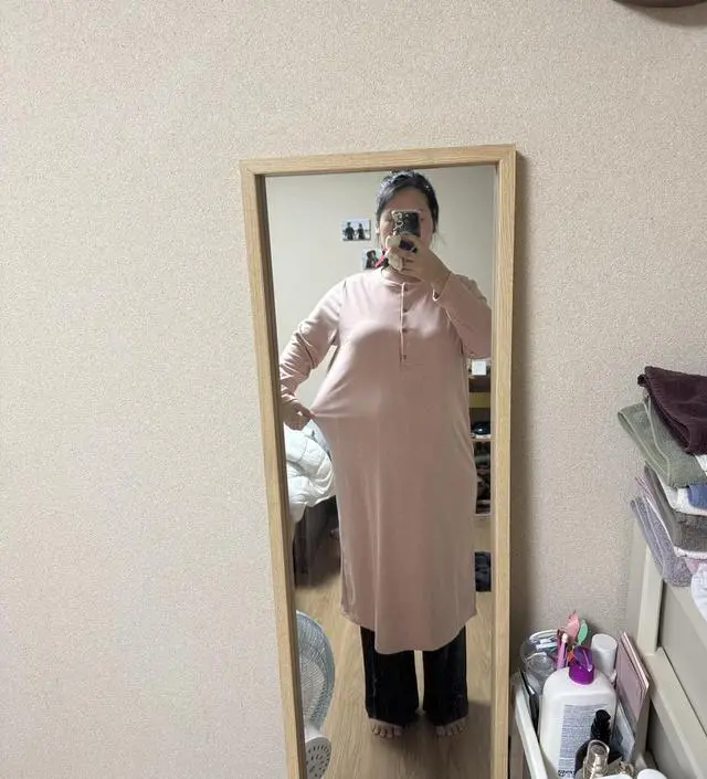 지금 33주차 임산부인데 넘 편하게 맞고 출산후에도 편히 입을 수 있을 거 같아요! 165