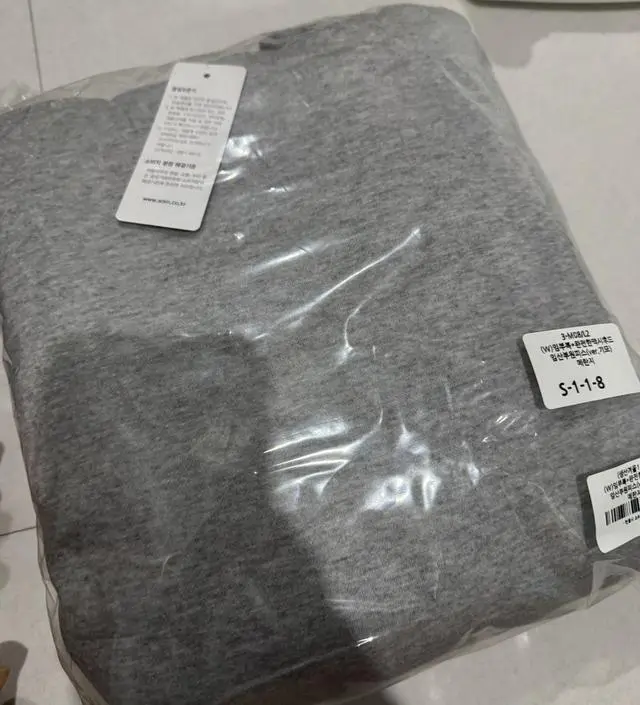 좋어요 배송도 잘오고 급추워지고 배나오면서 입을꺼 구매햇는데 가성비좋고 옷고 이뽀