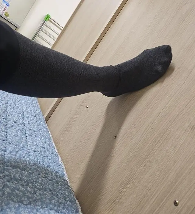 2개로 번갈아가며 잘신고있어요~편하고 좋습니다~