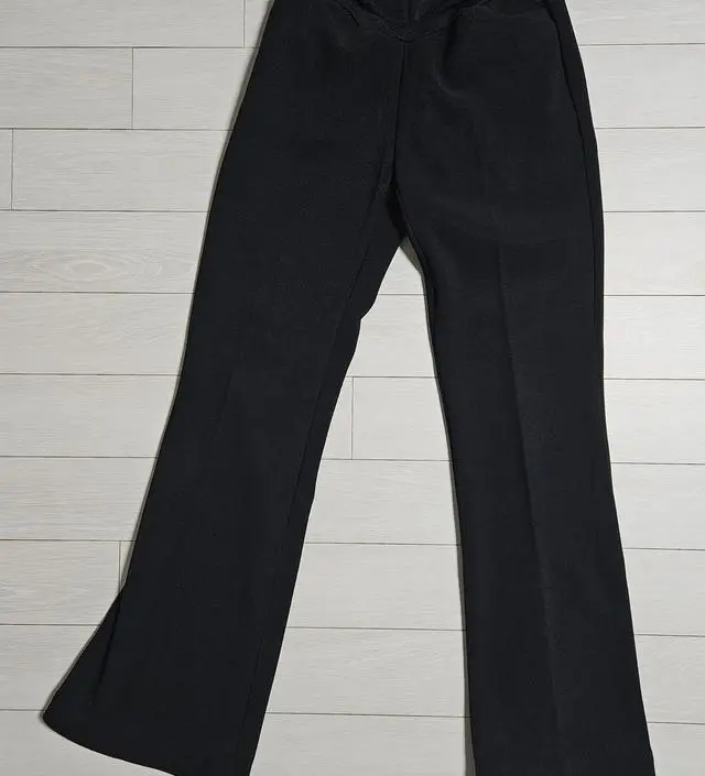 임신하기 전에 입던 출근용 슬랙스랑 차이점없이 너무 편하고 기장도 딱 맞습니다

