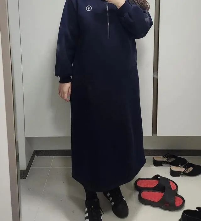 원단도 탄탄하고 좋은 것 같고, 배 많이 나오고 살도 많이 쪘는데 부해보이지 않게 핏도