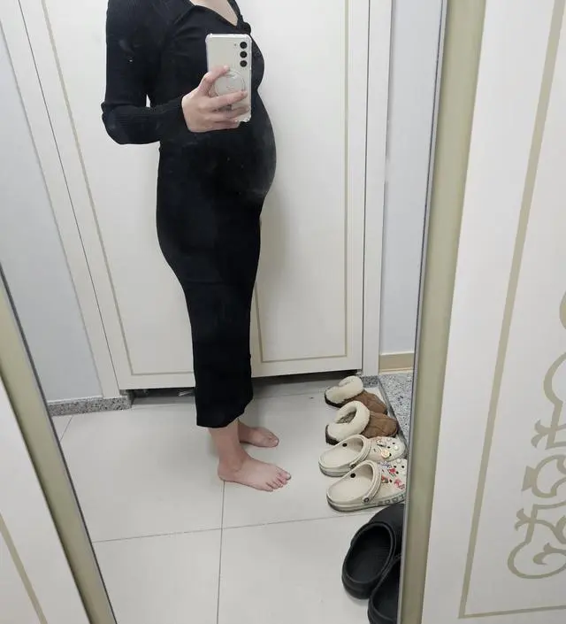 만삭촬영때 입으려고 구입했는데~ 
