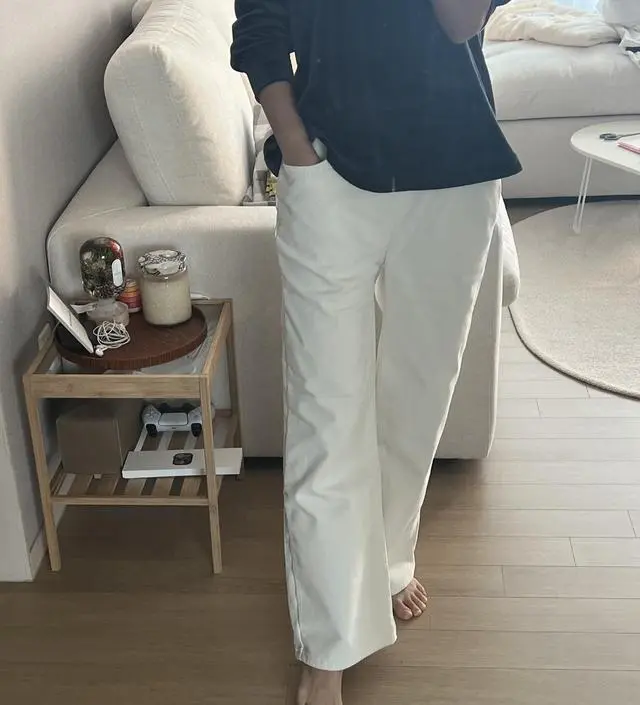 따듯하고 츄리닝 아닌 바지를 입고싶었는데 아주 마음에 듭니다
