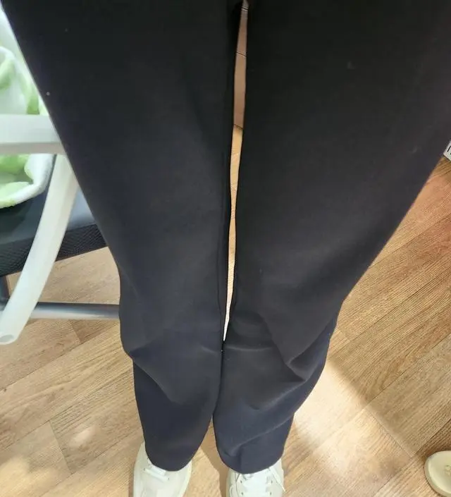 14주차입니다. 이제 모든바지가 불편해서 구입했는데 세상편하네요. 조금커서 배가 더나