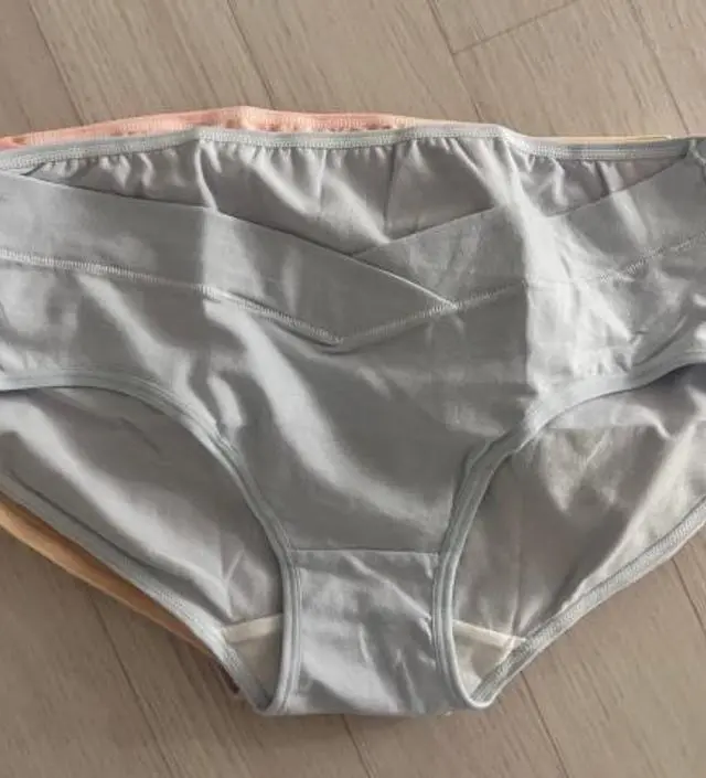 네이버페이에서 작성된 후기입니다.
