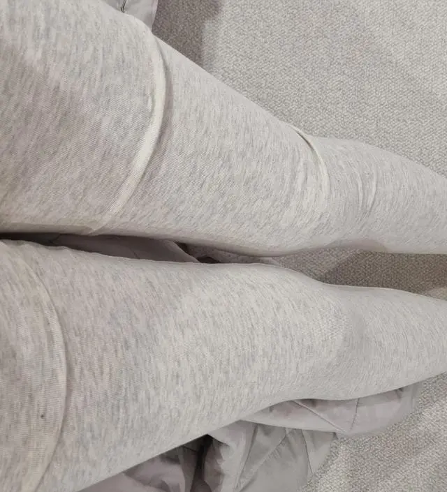 현재 22주입니다 8키로가 늘어서 몸이 많이 무거워졌는데
