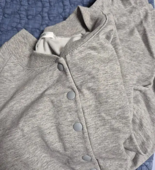 네이버페이에서 작성된 후기입니다.
