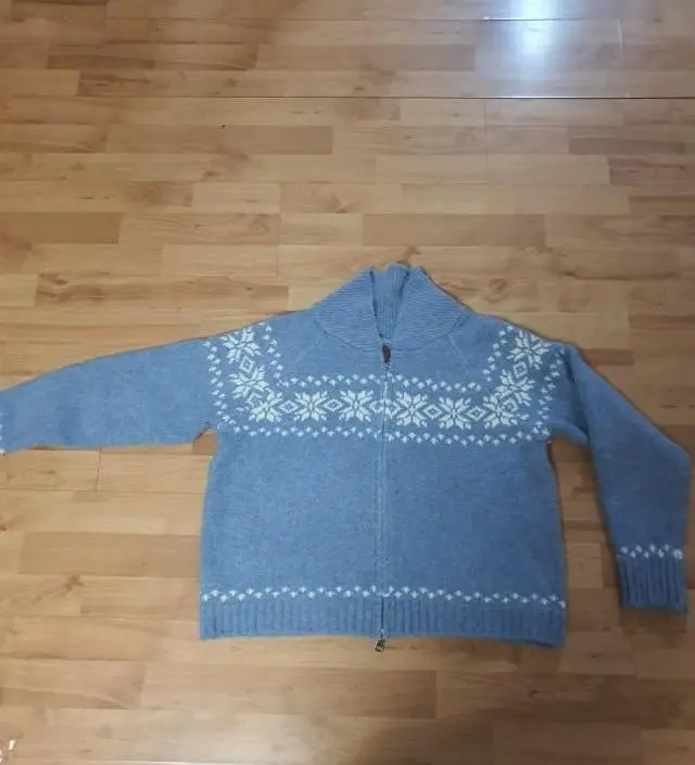 네이버페이에서 작성된 후기입니다.
