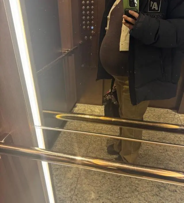 네이버페이에서 작성된 후기입니다.
