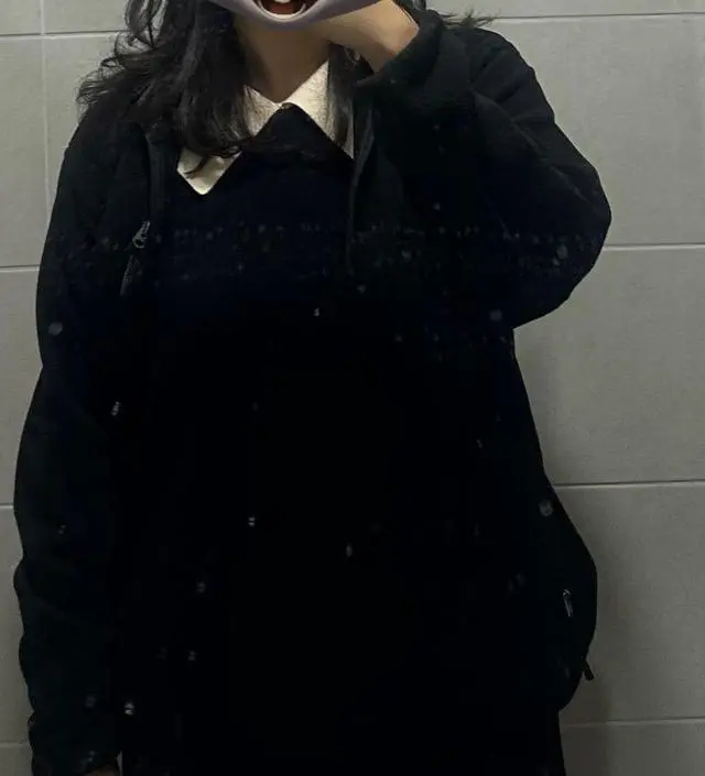 결혼식때 입으려고 구매했는데 편하고 핏도 좋아서 평소에도 자주 입을수 있겠네요
