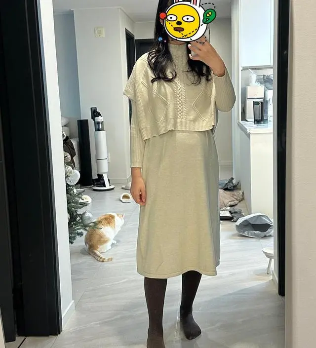 모델사진보고 길이가 긴줄 알았는데 제가 키가커서 점 짧게 느껴지네요. 원히던 핏은 아